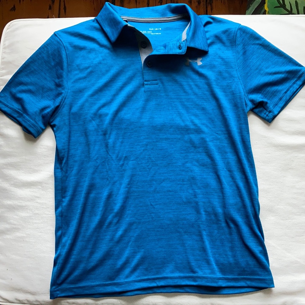 New never worn Under Armor shirt